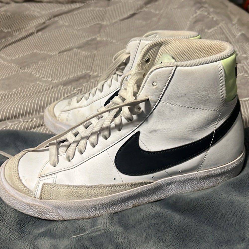 White High-Top Sneakers with Black Swoosh